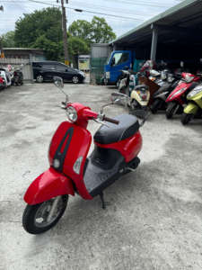 Scooter de Gasolina Kymco Many de 110cc Usado, Fabricado y Exportado desde Taiwán - Product Image 2