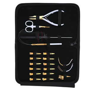 Kit de herramientas para extensiones de cabello con microanillos, alicates de 3 orificios para asegurar cuentas, enhebrador de alambre, agujas de coser y clips de seccionamiento. - Product Image 1