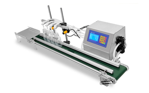 Máquina Llenadora Automática Pequeña para Leche, Jugos, Bebidas, Líquidos Aromatizantes y Aceites Esenciales con Línea de Llenado de Cuatro Cabezales y Cinta Transportadora - Product Image 2