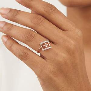 Anillo de Oro Rosa con Diamante Natural de 0.08 Quilates, Corte Brillante Redondo, Color HI, Claridad VS SI, Certificado IGI, para una Elegancia Atemporal - Product Image 1