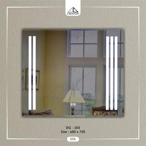 Ce miroir LED moderne avec haut-parleur Bluetooth intégré offre une amélioration luxueuse de la salle de bain, alliant des fonctionnalités intelligentes. - Product Image 6