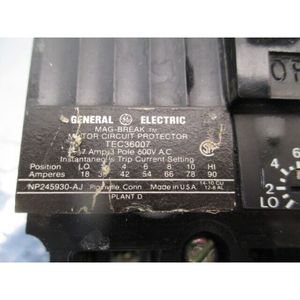 Interruptor de Circuito General Electric TEC36007 de 3 Polos - Equipo y Piezas de Semiconductores de Confianza de Marca Global - Product Image 1