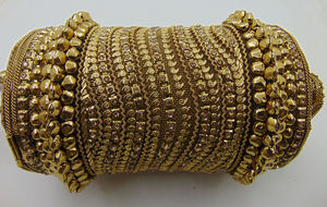 Nuevo Bolso de Mano Tipo Potli de Malla Metálica con Encaje de Piedras para Mujer, el Más Vendido para Fiestas y Bodas, Venta al por Mayor, Fabricante de Bolsos - Product Image 5