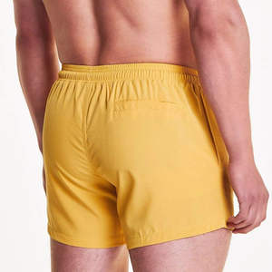 Shorts de bain jaunes personnalisés pour hommes, séchage rapide, taille élastique avec cordon de serrage, shorts de plage d'été légers, décontractés et sportifs - Product Image 2