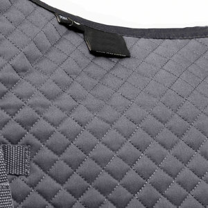 Tapis de selle d'équitation, accessoire d'équitation, construction en tissu matelassé pour l'entraînement en écurie et l'utilisation quotidienne. - Product Image 6