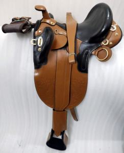 SELLE EN CUIR STOCK AUSTRALIEN AVEC MONTAGE COMPLET STOCK PERSONNALISÉ SELLE D'ÉQUITATION FABRICANT D'INDE - Product Image 5