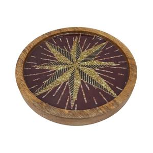 Plato Decorativo Redondo de Madera con Incrustaciones Doradas en Forma de Estrella, Diseño Bohemio Hecho a Mano para Decoración del Hogar - Product Image 1