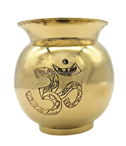 Loota de Latón Pulido y Cobre Ecológico con Grabado Om, Utensilio Religioso Multifuncional para Puja, Decoración del Hogar para Diwali - Product Image 1