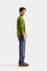 เสื้อสเวตเชิ้ตสีพื้นสำหรับผู้ชาย – เสื้อพูลโอเวอร์สำหรับฤดูหนาวที่สวมใส่สบาย - Product Image 3
