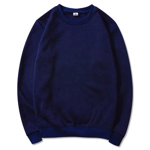 Sudaderas personalizadas diseñadas para marcas de ropa urbana a la moda con acabados únicos, telas premium y ajustes modernos. - Product Image 4