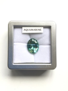 Piedra de Aguamarina Verde Natural de 10.70 Quilates, Corte Ovalado, para Joyería Fina - Product Image 5