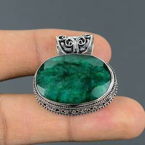 Colgante de Esmeralda Zambiana Facetada, Joyería de Plata de Ley Hecha a Mano, Collar de Piedra Preciosa Natural de Lujo, Regalo para Ella - Product Image 5