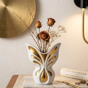 Jarrón de Porcelana en Forma de Mariposa con Detalles Dorados, Decoración Contemporánea para Mesa, Portaflores de Cerámica Esmaltada de 8-16 Pulgadas - Product Image 1