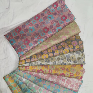 Tela Tradicional India Orgánica Ecológica de Peso Medio, Brocado de Seda Banarasi, Tejida a Mano, Resistente a las Manchas, con Telares Especiales - Product Image 1