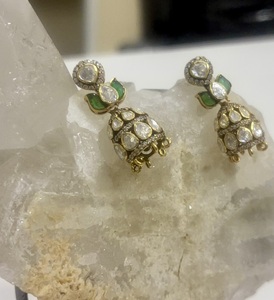Classic Flower Shape Drop <b>Earrings</b> Pear Cut <b>Crystal</b> Rhinestones 22K Gold Plated Silver Women Wedding Jewelry Green <b>Stud</b> <b>Earrings</b> - Product Image 2