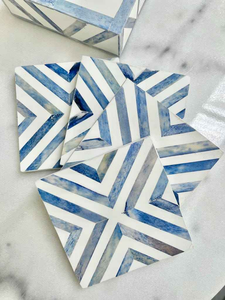 Elegantes Posavasos de Hueso Rajastaní con Incrustaciones, Hechos a Mano, con Base de Nogal, para Mesa de Té y Comedor - Product Image 5