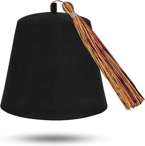 Chapeau Fez maçonnique uni - Laine noire avec diverses couleurs de pompons, type de tissu 100% laine, instructions d'entretien : Lavage à la main uniquement - Product Image 1