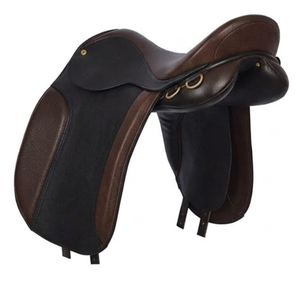 Silla de Doma Inglesa Negra y Marrón de Cuero con Herrajes de Latón y Arco de Madera para Equitación - Product Image 1