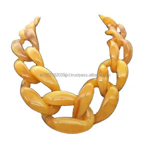 Collier de déclaration inspiré de la nature de style contemporain motif de forme de crochet de perles polies à la main colorées pour anniversaire créatif - Product Image 1