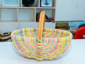 Panier en rotin vietnamien polyvalent pour la maison et les cadeaux, tissages vibrants, qualité artisanale - Product Image 3