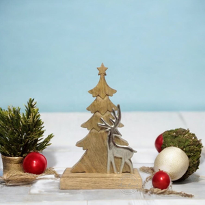 Sapin de Noël en bois avec motif rennes et étoile, décoration de Noël élégante, parfait pour une touche festive à la maison - Product Image 1