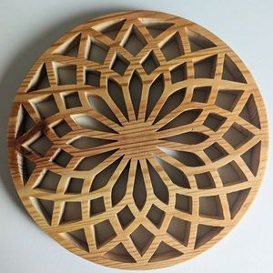 Sous-verres en MDF gravés au laser à texture sculptée de qualité supérieure, protection durable pour table, tapis et coussinets de décoration intérieure RR Enterprises RR202514106 - Product Image 3