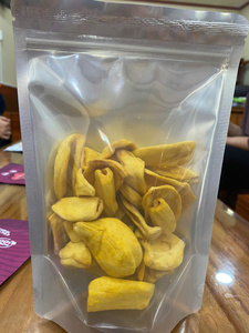 ขนมขบเคี้ยวจากเวียดนาม ขายส่ง มะพร้าวอบกรอบ กล้วยอบกรอบ มะพร้าวแผ่น กล้วยสไลซ์ จำนวนมาก - Product Image 1
