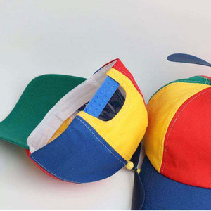 Gorra de Béisbol Unisex Econex Sports 100% Algodón con Bloques de Color, Gorra Casual de Lona de 6 Paneles con Costuras en Contraste y Detalle de Hélice Metálica - Product Image 1