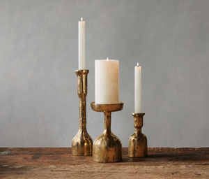 Vase à fleurs à col effilé pour le Ramadan, rustique et élégant, moderne et personnalisé, décor de table en aluminium moulé à la main pour mariages hôtels - Product Image 5