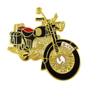 Exquisito Pin de Solapa de Esmalte Duro Personalizado con Forma de Motocicleta, Inspirado en la <span class=keywords><strong>Dinastía</strong></span>, Chapado en Oro, Venta al por Mayor, Fabricante de Insignias Metálicas - Product Image 4