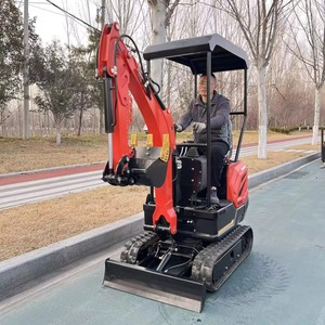 Mini-pelle compacte d'occasion de 3000 kg, jaune, avec lame de bouteur avant et chenilles en caoutchouc pour un nivellement résidentiel précis - Product Image 4