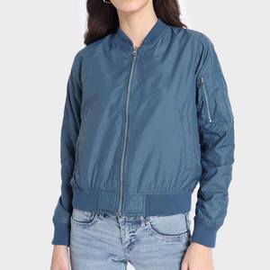 Nouvelle Collection 2025 – Blouson Bomber Matelassé Femme à Col Montant, Manches Longues, Fermeture Éclair, Tissu Nylon/Polyester Imprimé - Product Image 1