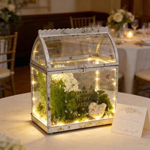 Terrario de metal y vidrio con forma de Casa Blanca, perfecto para exhibir o decorar estanterías, y para el estilo moderno del interior del hogar, procedente de la India. - Product Image 6