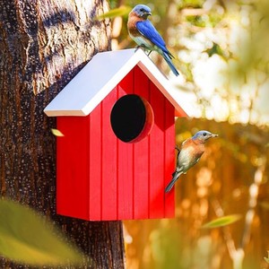 Nichoir en bois de manguier laqué rouge cerise, vente en gros |   Décoration de jardin artisanale - Product Image 1