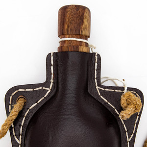 Gourde médiévale de haute qualité en cuir de vache véritable, fabriquée à la main, gourde historique en cuir pour boisson - Product Image 3