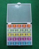 Boîte de rangement carrée en plastique DK-980-2 à 25 compartiments avec couvercle transparent, 25 bobines de couleur