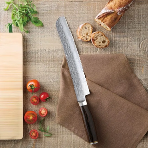 Cuchillo para pan de 9 pulgadas con hoja dentada de acero inoxidable martillado y mango de madera, cortador profesional de cocina para pan, pasteles y repostería - Product Image 6
