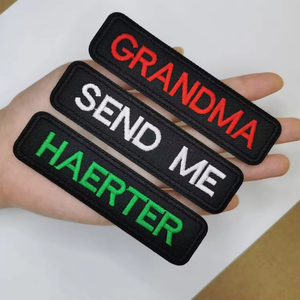 Accessoires vestimentaires personnalisés, patchs brodés à vendre, patchs brodés de haute qualité en couleur unie - Product Image 3