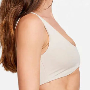 Sujetador deportivo sin costuras para mujer, espalda cruzada, cuello redondo, diseño recortado, soporte medio, para yoga, color liso, elastano, poliéster - Product Image 4