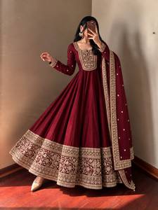 Vestido Anarkali color granate para mujer con dupatta, bordado floral, vestido largo, ropa étnica india y pakistaní para bodas. - Product Image 1