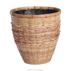 Pots de fleurs coniques en bambou du Vietnam et jardinières écologiques avec doublure en ciment unique-Décoration intérieure de bougeoir de Noël - Product Image 1