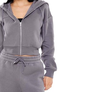Hoodies courts surdimensionnés personnalisés pour femmes à prix réduit – Vente en gros de hoodies courts zippés pour femmes – Hoodie court d'hiver pour femmes - Product Image 4