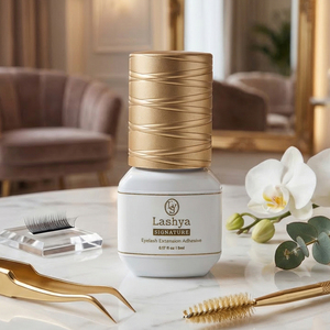 Colle pour extensions de cils Lashya, viscosité moyenne 1-2s, pour des lots uniformes, adhésif professionnel pour cils, 10ml - Product Image 1