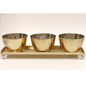 Juego de Tazones de Chocolate de Metal Dorado de Lujo con Bandeja para Servir, Centro de Mesa Decorativo Moderno para Decoración del Hogar y Hostelería - Product Image 1
