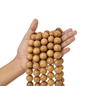 Perles en bois de santal naturel, rondes, polies, de 18 mm, pour la création de bijoux et la décoration DIY - Product Image 4