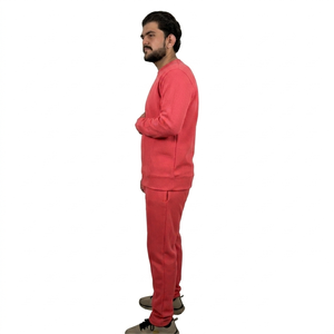 Conjunto Deportivo Personalizado para Hombre, Nuevo Modelo 2026, Hecho a Medida con Materiales de Alta Calidad - Product Image 3