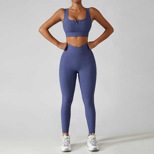 Conjunto Deportivo para Mujer, Top Corto Negro sin Mangas y Leggings de Cintura Alta, Ropa Deportiva Elástica sin Costuras - Product Image 2