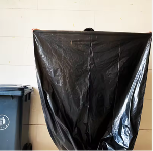 Sac poubelle en plastique HDPE PE noir de 100 L, robuste, vente en gros - Product Image 4