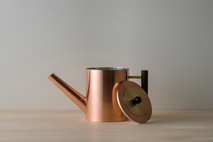 Théière en cuivre de luxe en gros avec bec courbé élégant, poignée décorative en cuivre, couvercle assorti, corps en cuivre poli, style vintage - Product Image 3