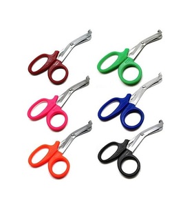 กรรไกรอเนกประสงค์สีดำ 19 ซม. สแตนเลสสตีล ชุดเครื่องมือแบบใช้มือ ด้ามจับพลาสติก สำหรับการผ่าตัดทั่วไป ได้รับการรับรองมาตรฐาน CE - Product Image 6